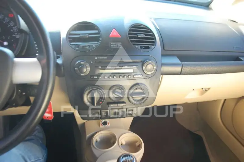 2005 Volkswagen BEETLE