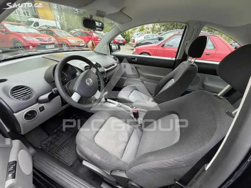 2005 Volkswagen BEETLE