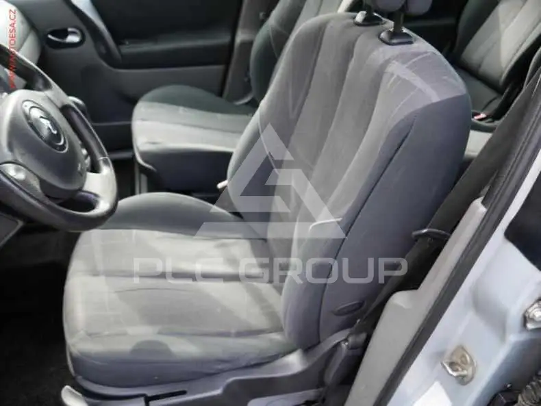 2005 Renault Scenic