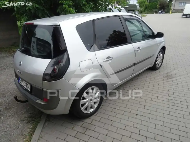 2005 Renault Scenic