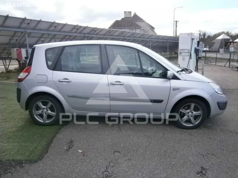 2005 Renault Scenic