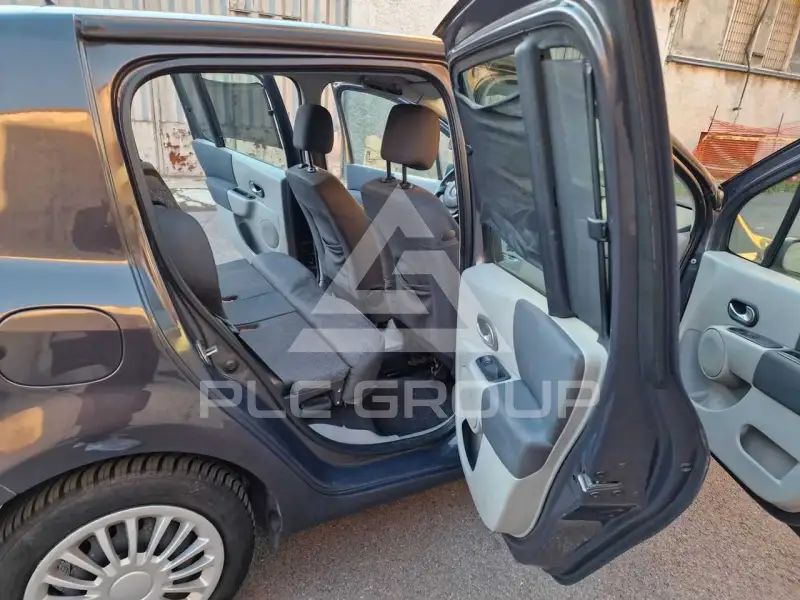 2005 Renault Modus