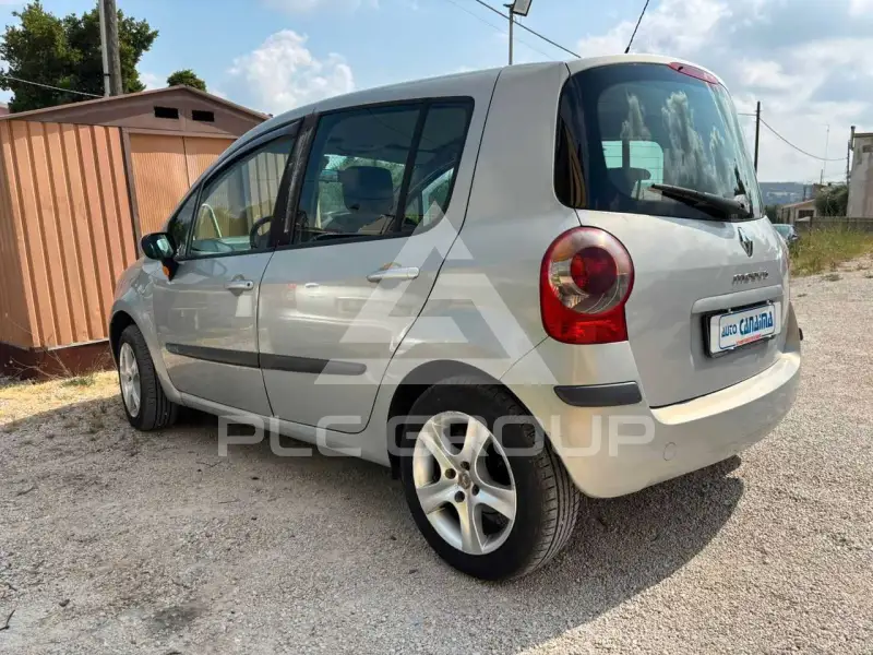 2005 Renault Modus