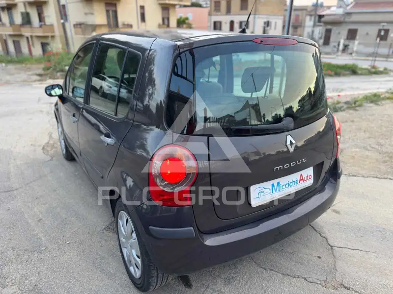 2005 Renault Modus