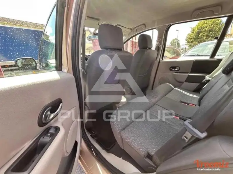 2005 Renault Modus