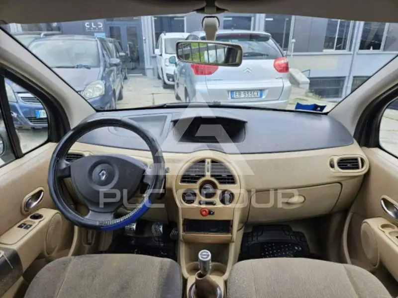 2005 Renault Modus