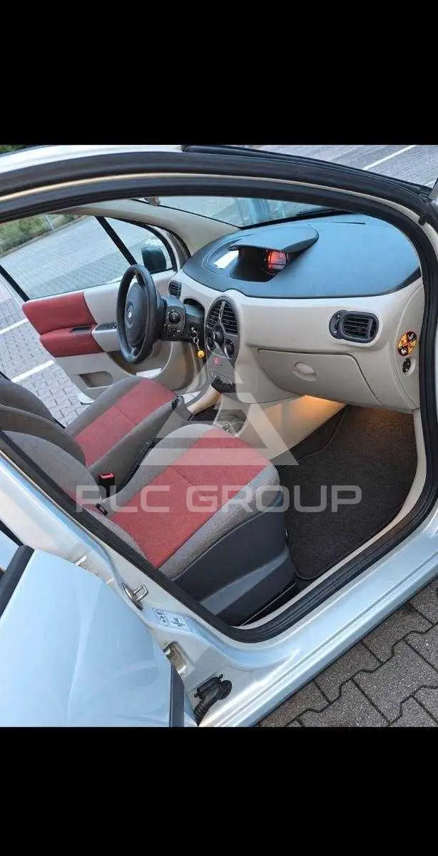 2005 Renault Modus