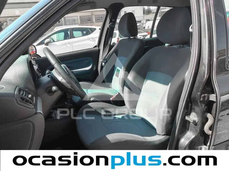 2005 Renault Clio