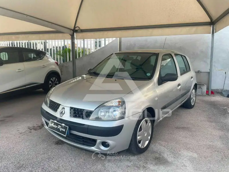 2005 Renault Clio