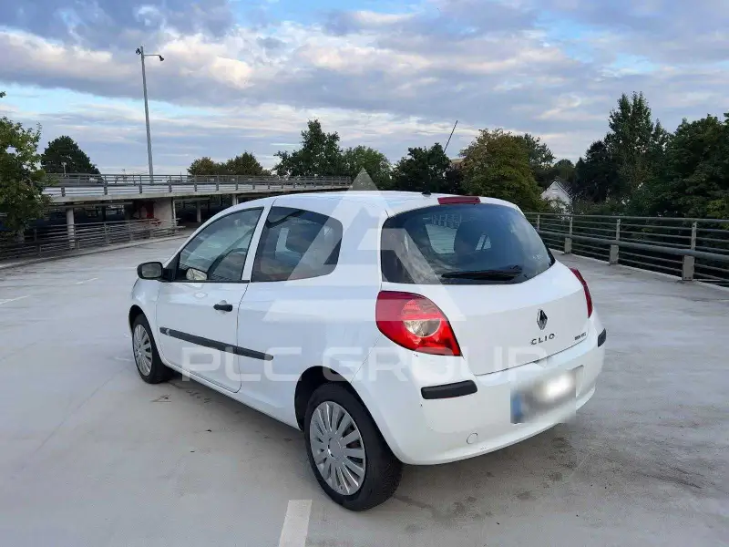 2005 Renault Clio