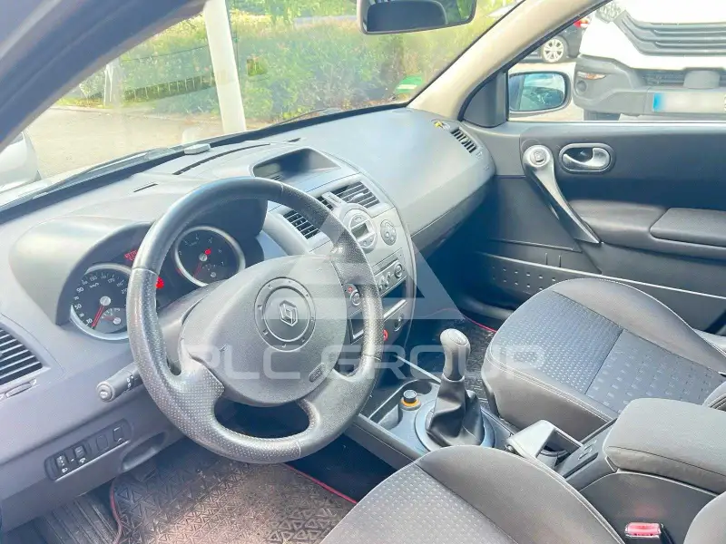 2005 Renault Megane