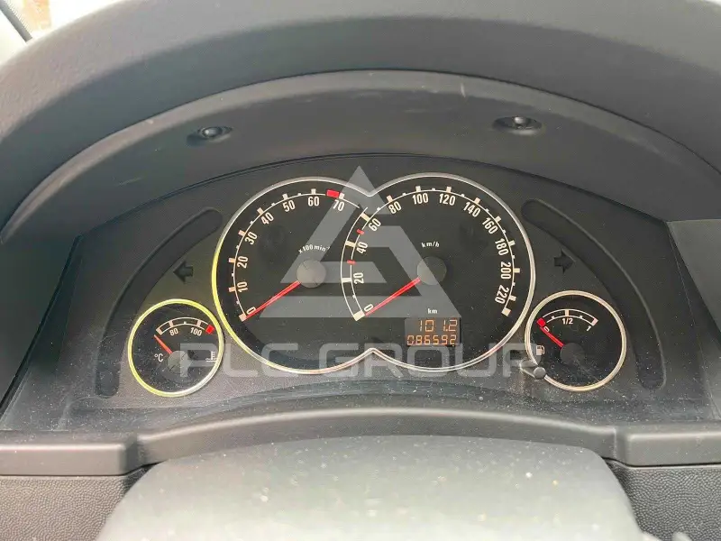 2005 Opel MERIVA