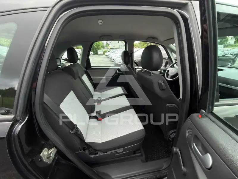 2005 Opel MERIVA