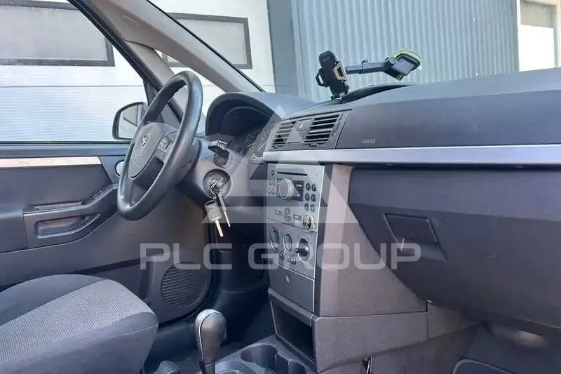 2005 Opel MERIVA