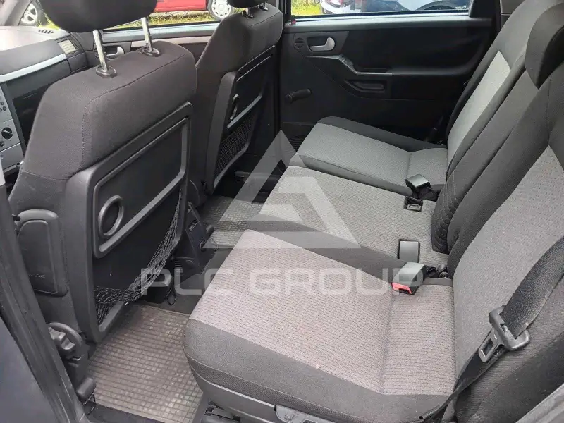 2005 Opel MERIVA