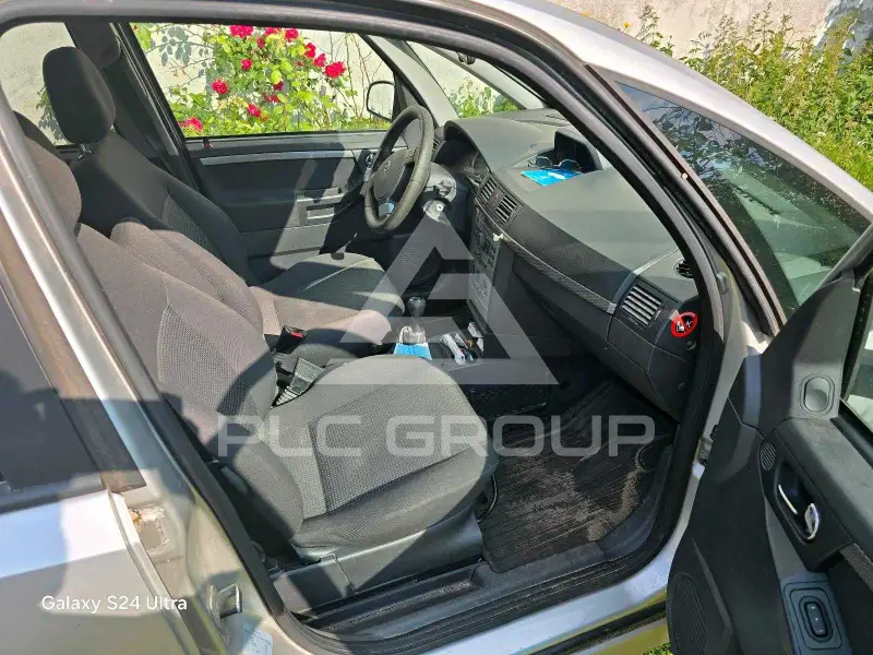 2005 Opel MERIVA