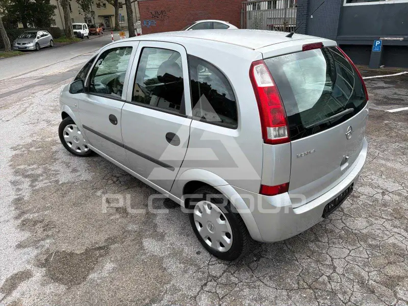 2005 Opel MERIVA