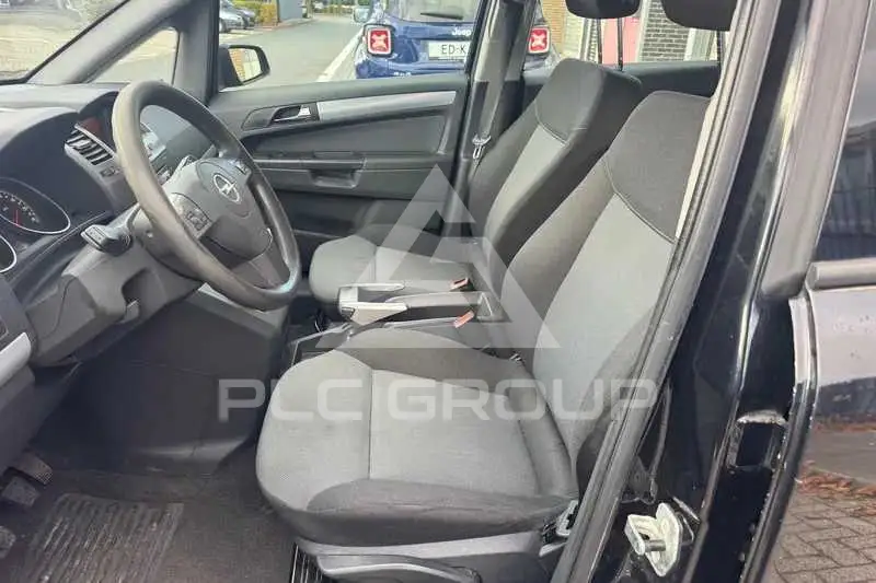 2005 Opel ZAFIRA