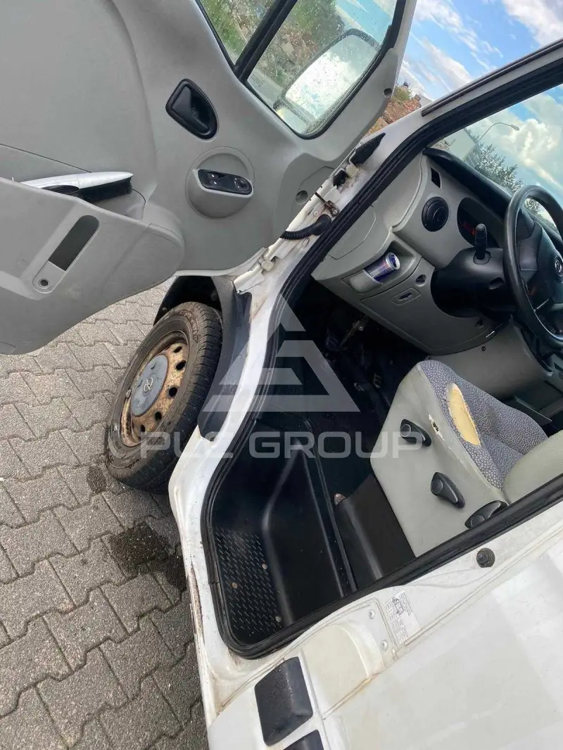 2005 Opel Movano