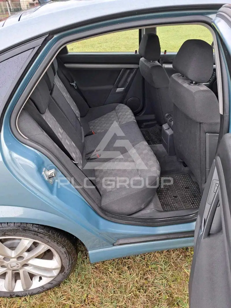 2005 Opel Vectra