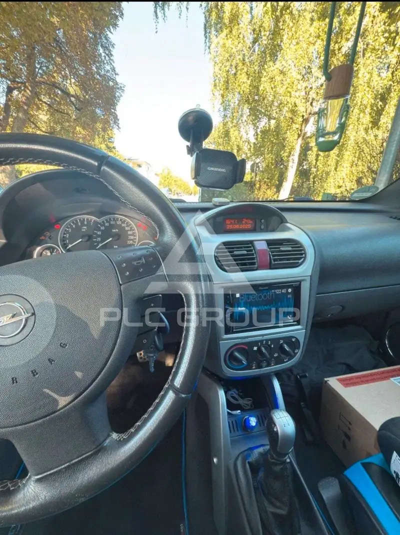 2005 Opel Tigra