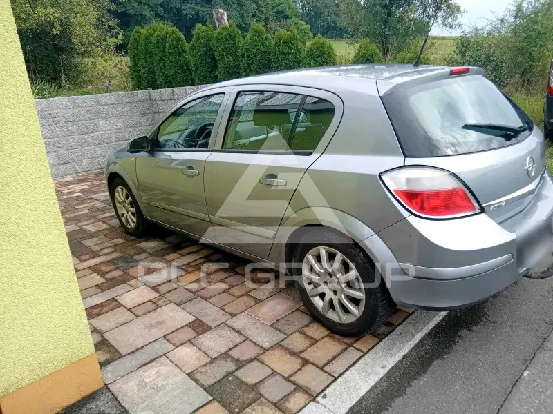2005 Opel Astra