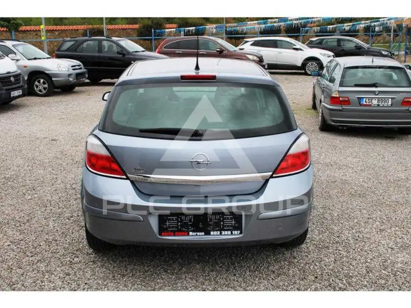 2005 Opel Astra