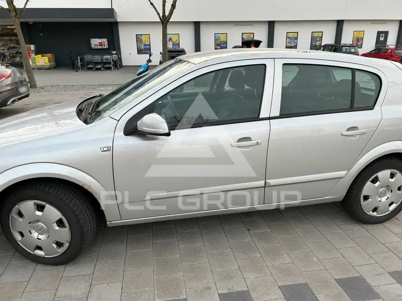 2005 Opel Astra
