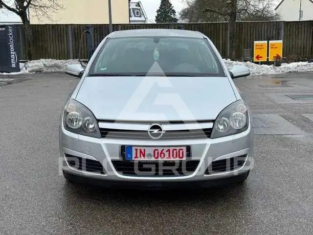 2005 Opel Astra