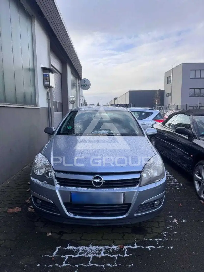 2005 Opel Astra