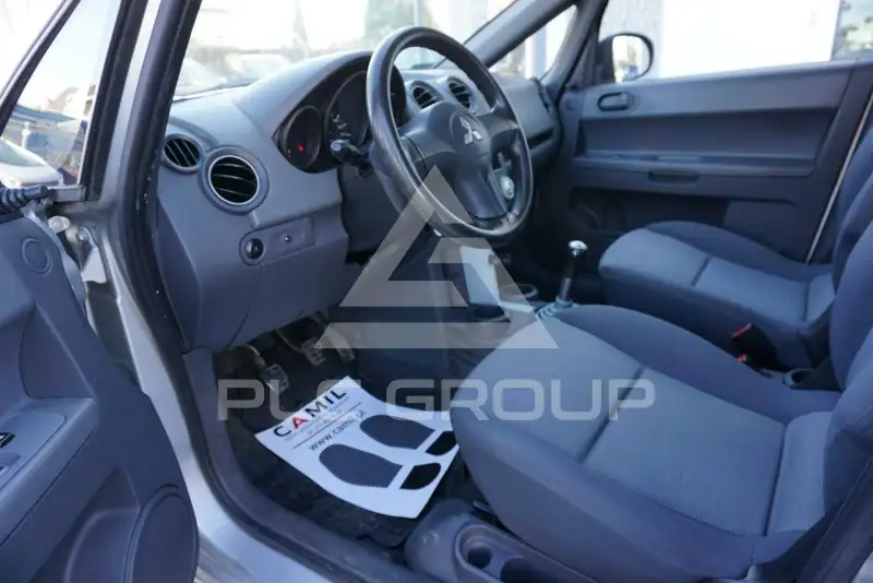 2006 Mitsubishi Colt