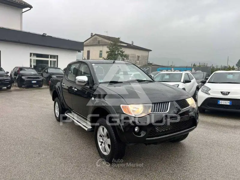 2006 Mitsubishi L200