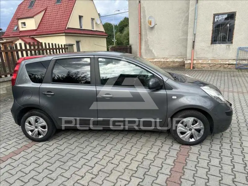 2006 Nissan Note