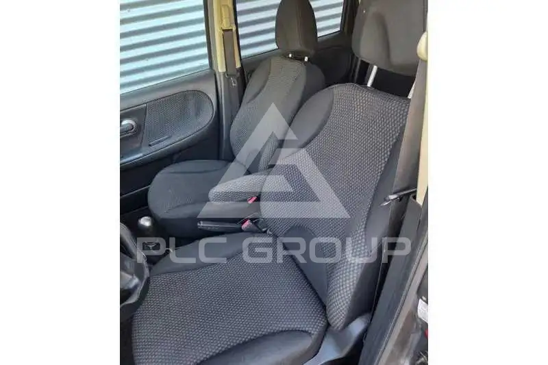 2006 Nissan Note