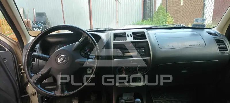 2006 Nissan Terrano