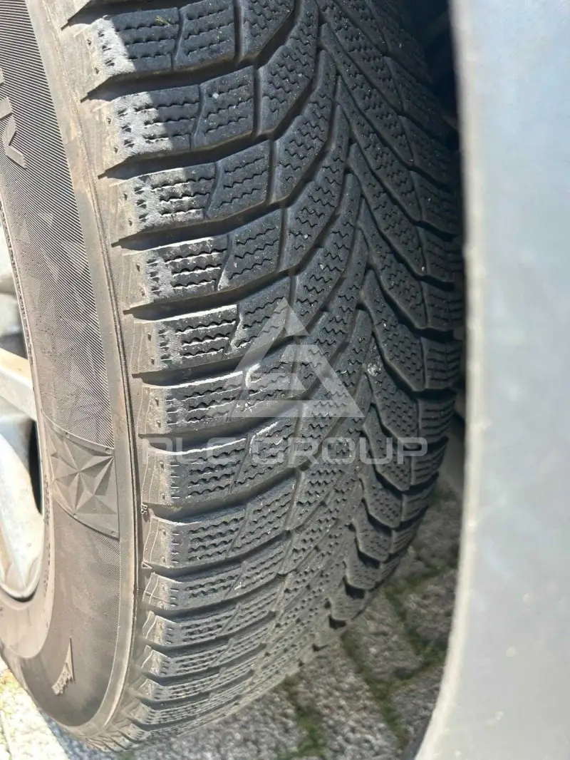 2006 BMW 218