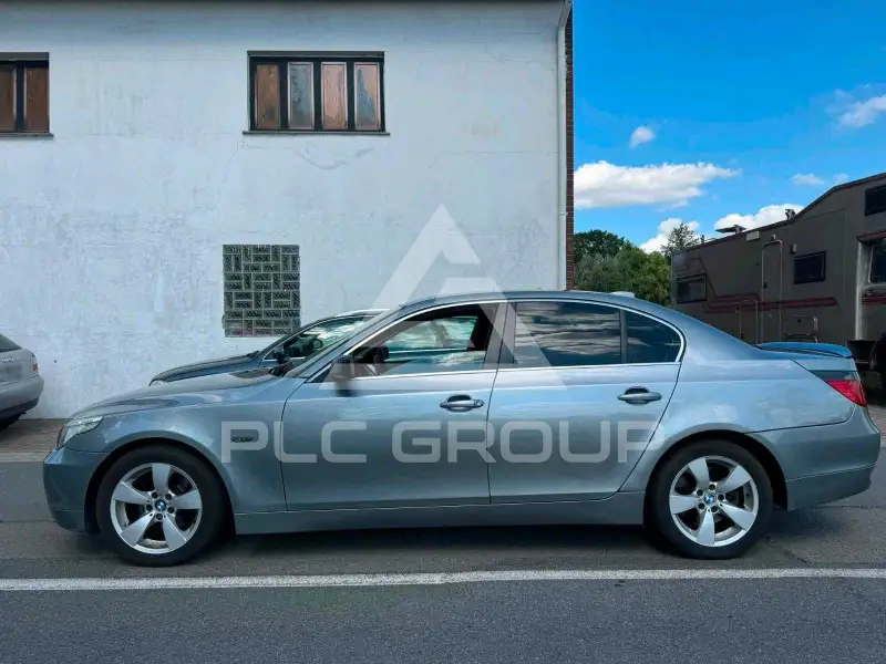 2006 BMW 523