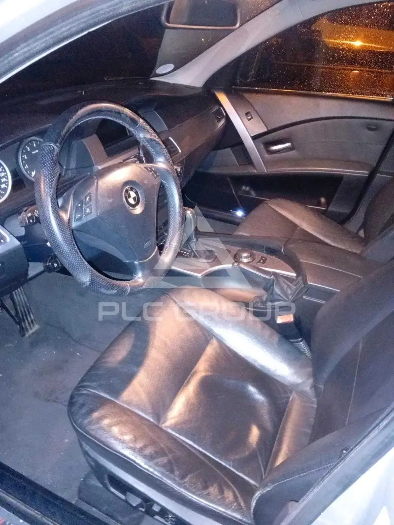 2006 BMW 523
