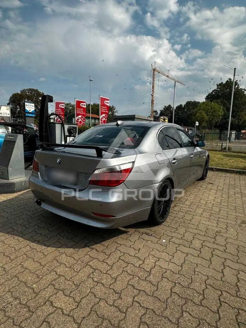 2006 BMW 523