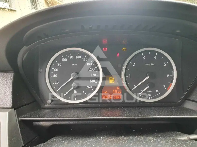 2006 BMW 523