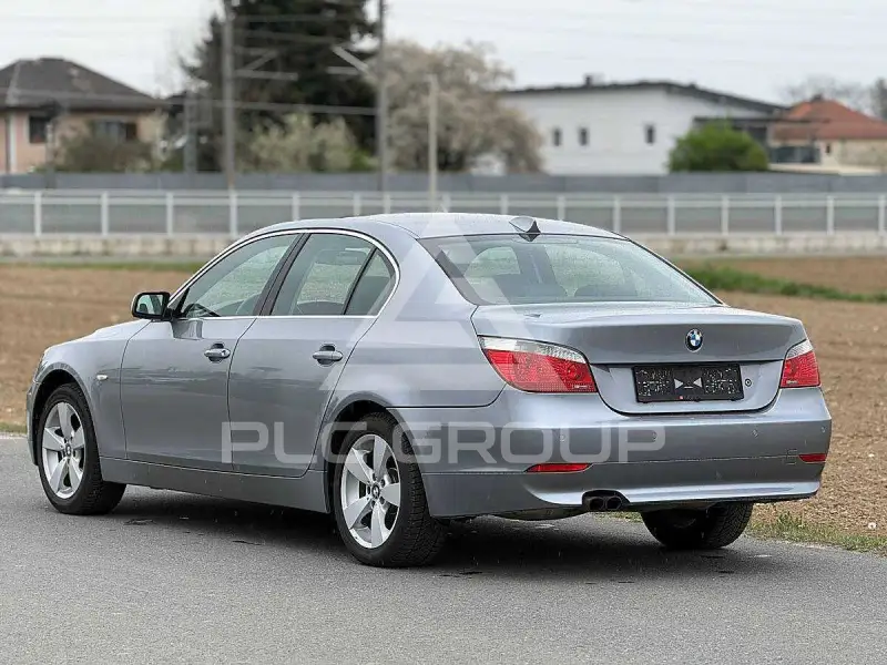 2006 BMW 523