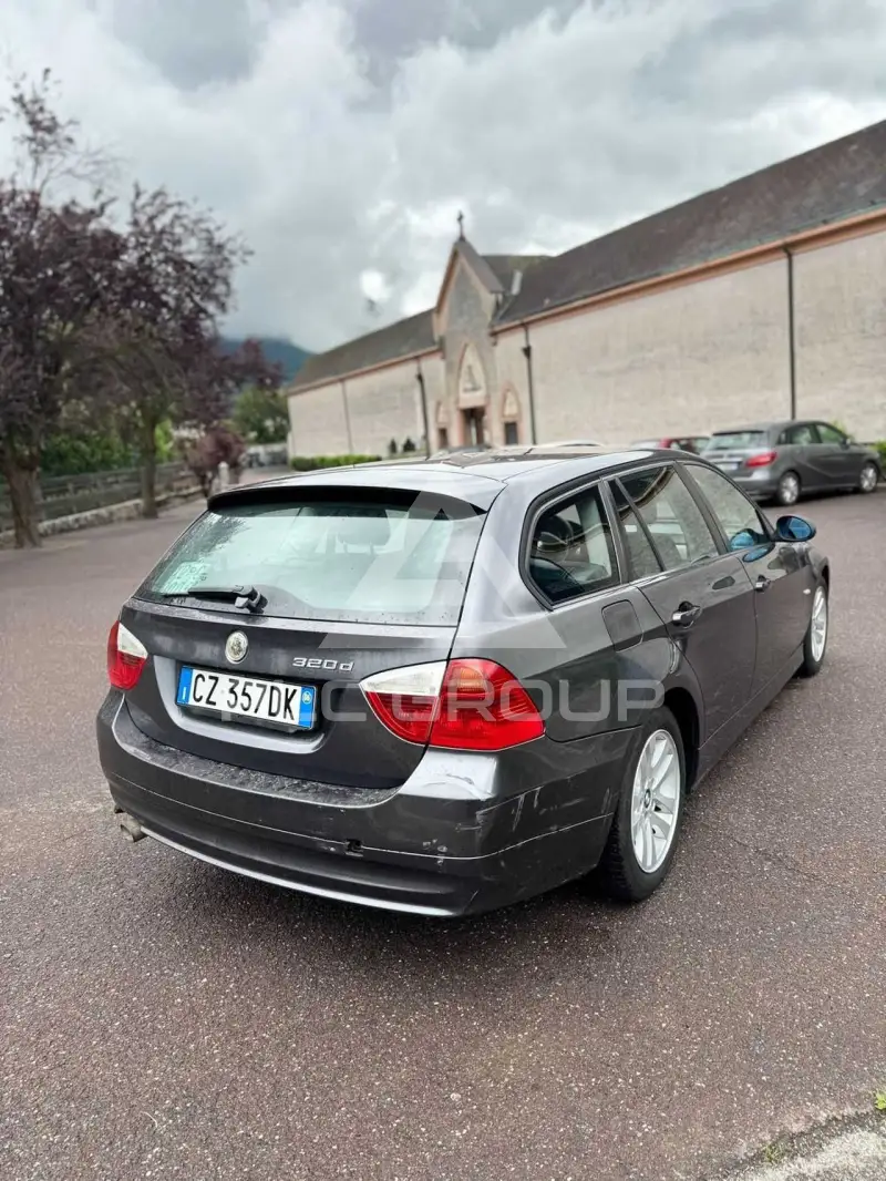 2006 BMW 330