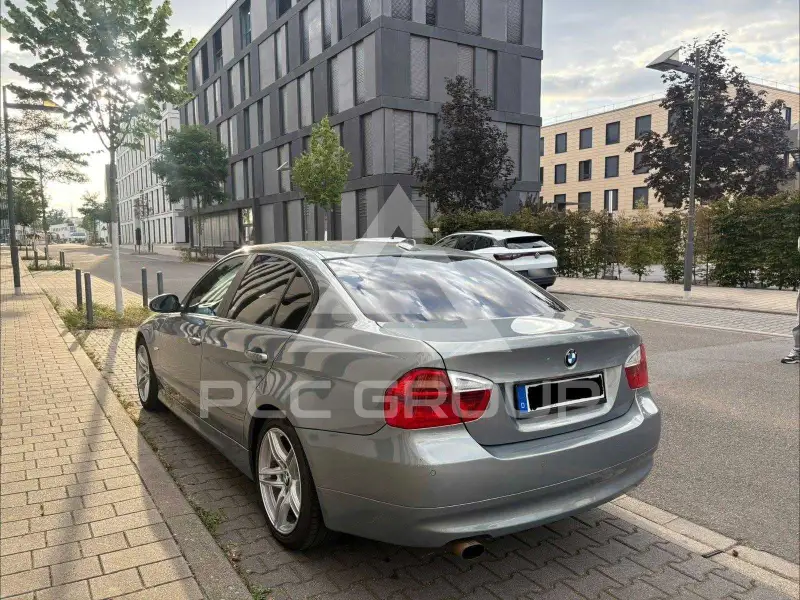 2006 BMW 330