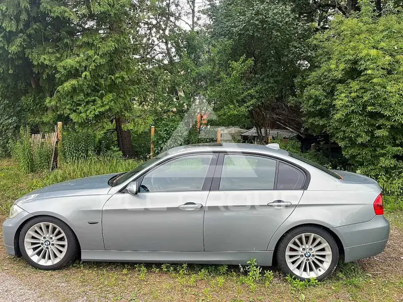 2006 BMW 330