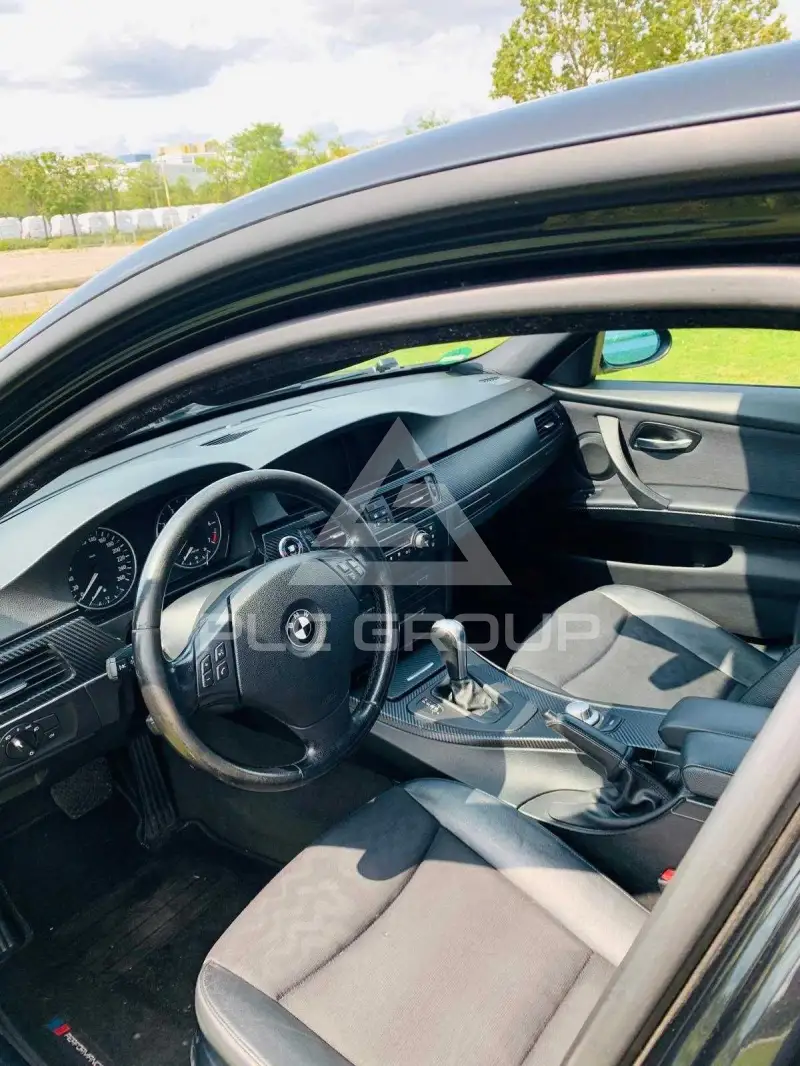 2006 BMW 330