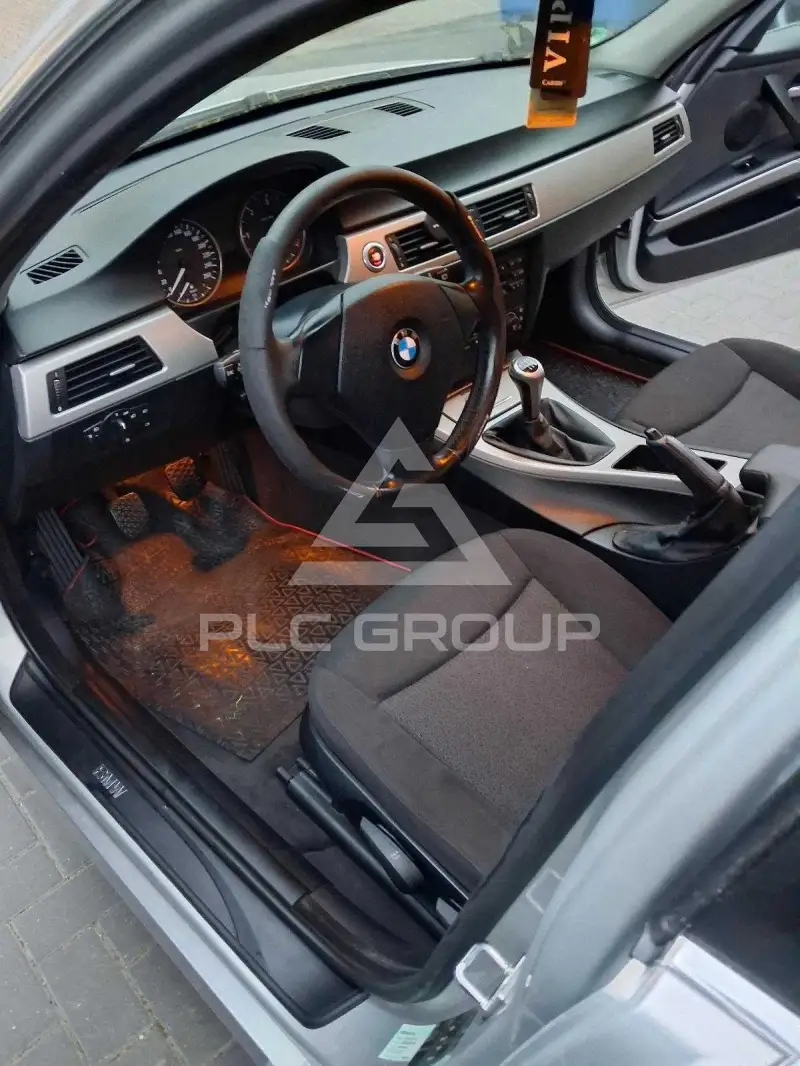 2006 BMW 330