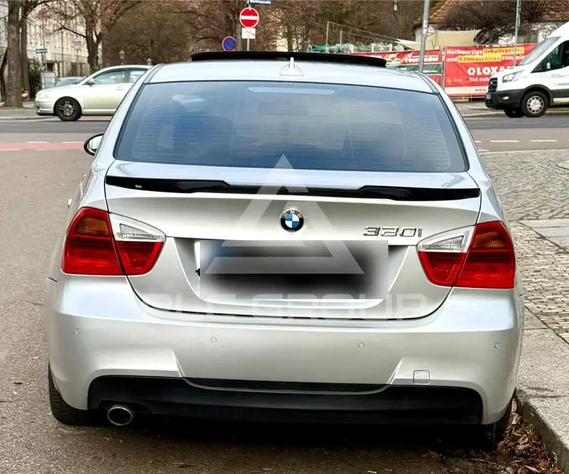 2006 BMW 330