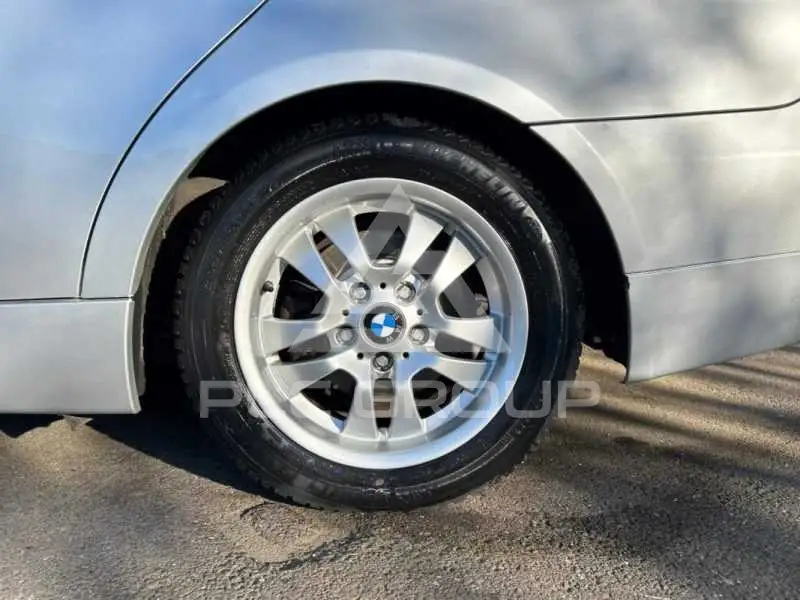 2006 BMW 330