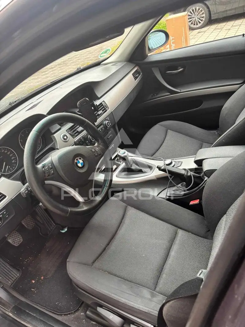 2006 BMW 330