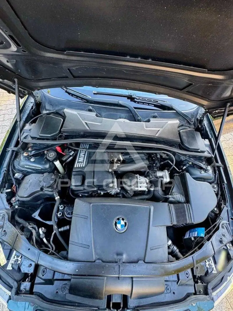 2006 BMW 330